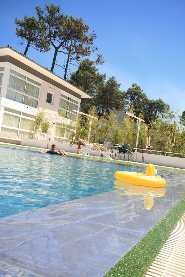 Cumelo Carilo Aparthotel Exterior photo